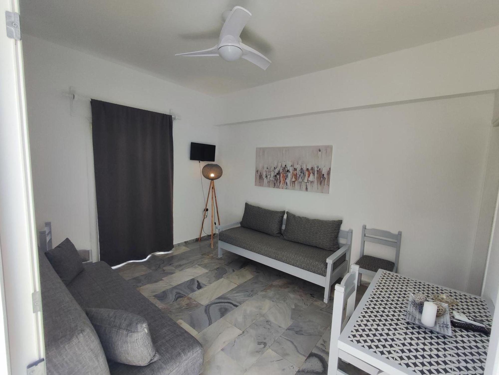Galaxy Apartments Alikí Pokój zdjęcie